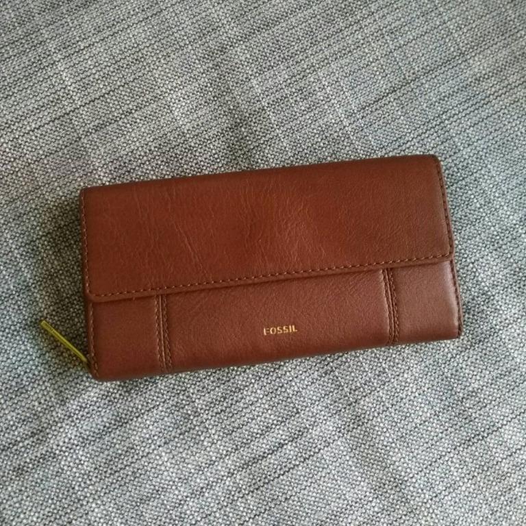 Fossil jori rfid flap clutch hot sale
