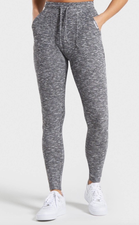 Gymshark slounge leggings grey top