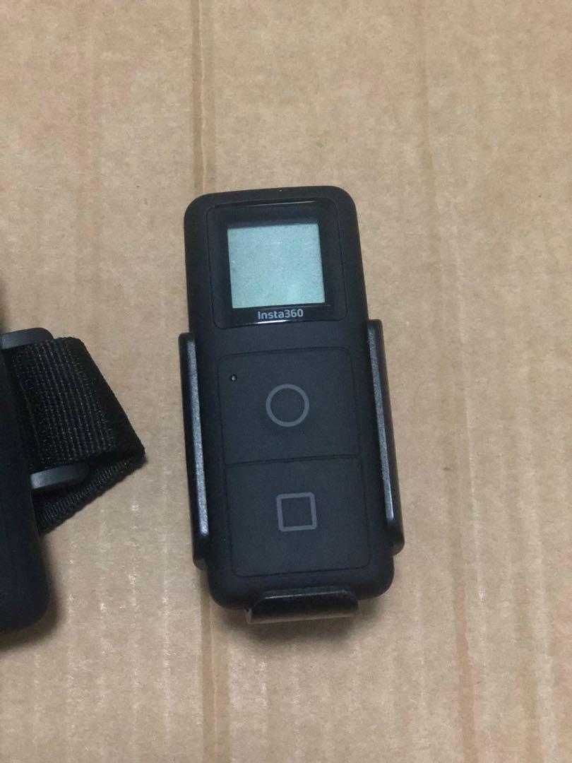 Insta360 one x GPS smart remote, Photography, Video Cameras on Carousell