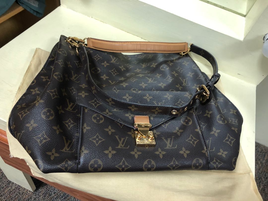 Louis Vuitton Metis Hobo, Luxury, Bags & Wallets on Carousell - Louis Vuitton Metis Hobo Original Price
