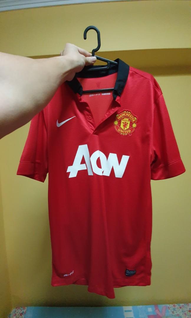 Room Clearance Sale Authentic Manchester United Home Jersey 2013 2014 From Old Trafford Never Been Worn Outdoors Before Sports Sports Apparel On Carousell