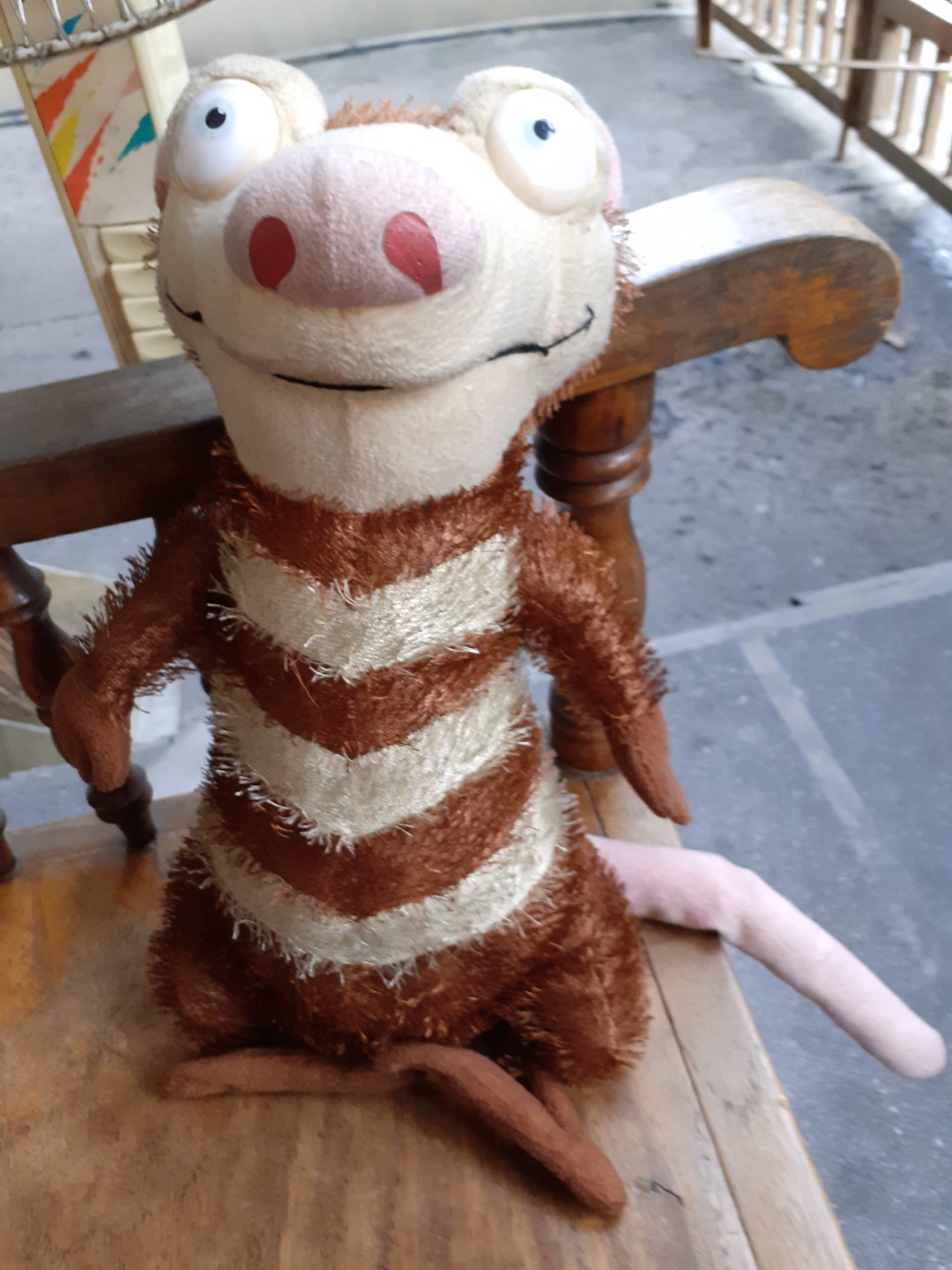 crash or eddie of ice age big plush doll(nike adidas jordan lacoste