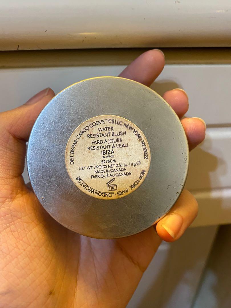 MAC x Cargo Blush Bundle (Category: Makeup) located in Pasay City. Submitted by lepetitoiseau622 (Listing ID 274862817, Image 3). Description: Take all for P1000! All barely used. ORIG PRICES Cargo: P1300+ MAC: P1300+ Negotiable if getting other bundles. Note: Bench and Cha Cha Tint sold already. Bundle is for the 2 powder blushes .