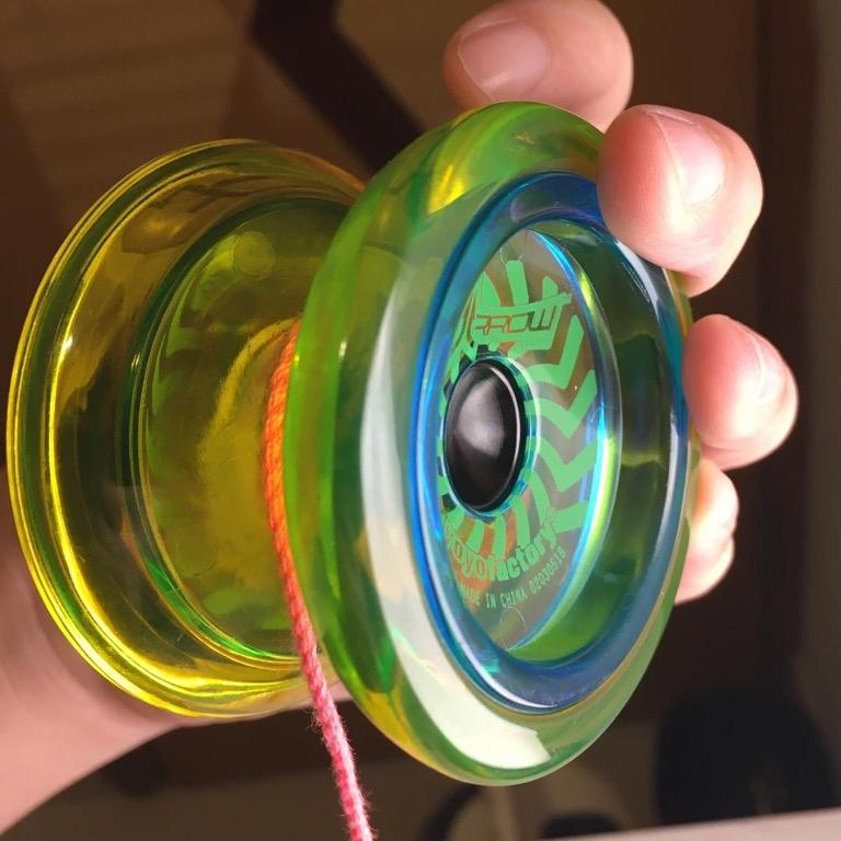 Yoyofactory arrow elite responsive yoyo 瑤瑤, 興趣及遊戲, 玩具 & 遊戲類 Carousell