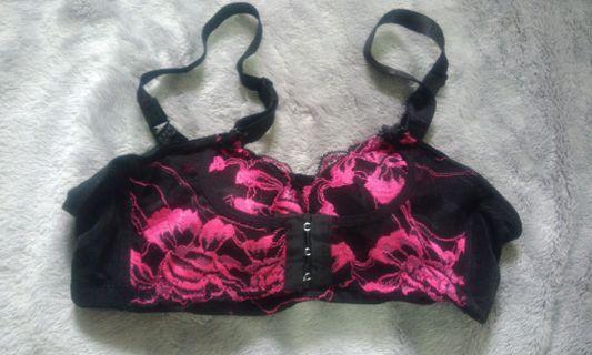 Bra pushbra