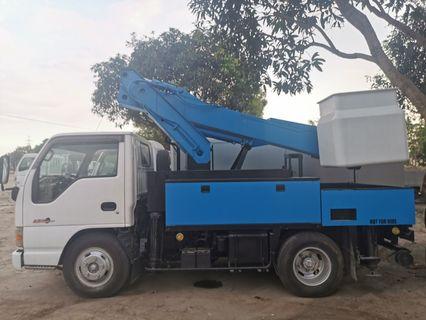 Isuzu Elf NKR 10 Meters Manlift Truck