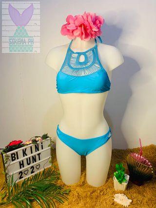 Halter swimsuit bikini