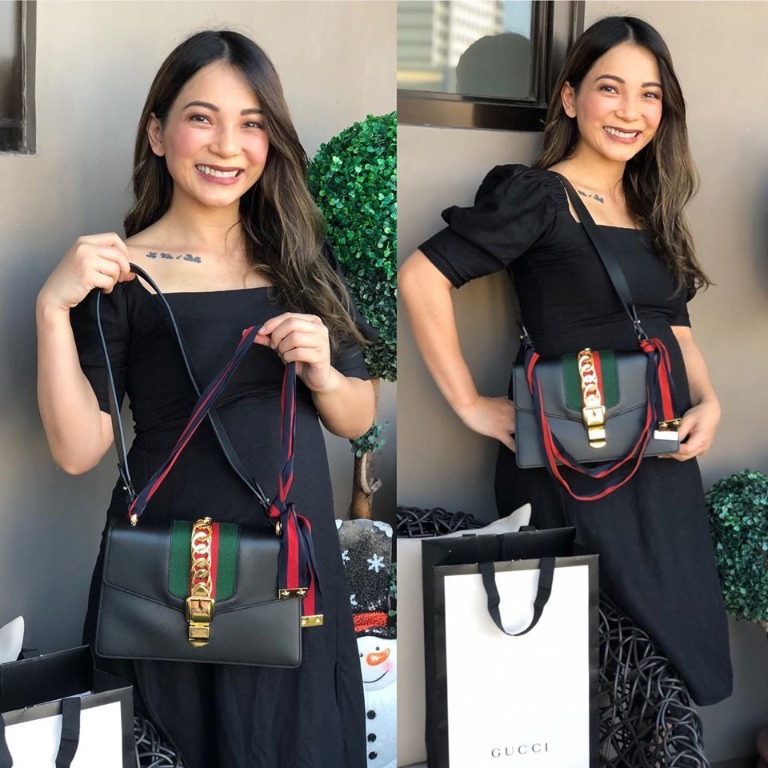 Gucci black sylvie bag top
