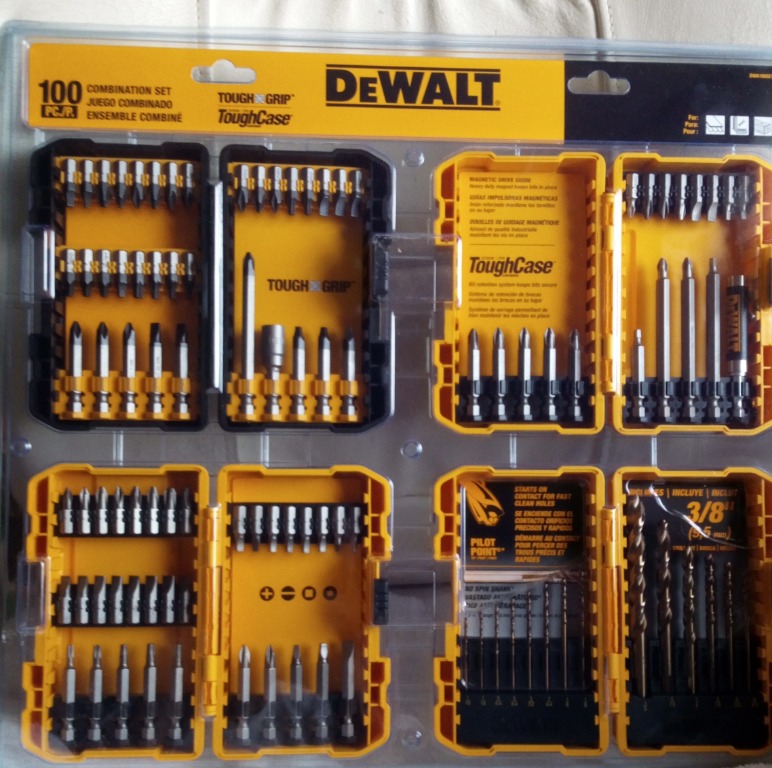 Dewalt 100PC Drill Driver Bit Set Tough Grip DWA100SET NewUSA