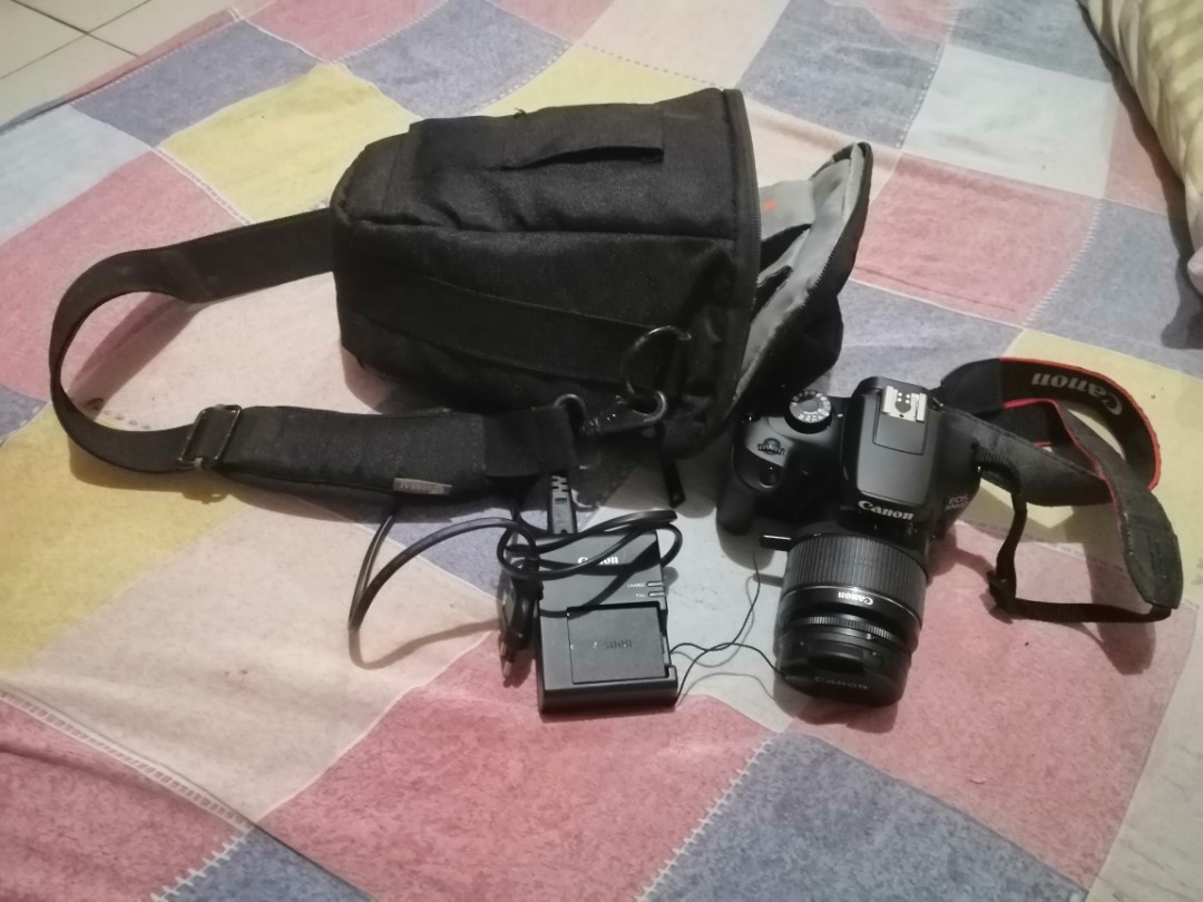 Fs Canon 3000d 1 Year Old Camera Good As New Photography On Carousell
