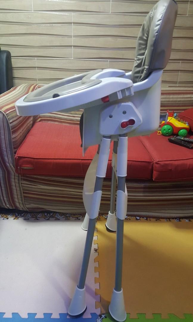 Giant Carrier High Chair, Babies & Kids, Nursing & Feeding, Baby High