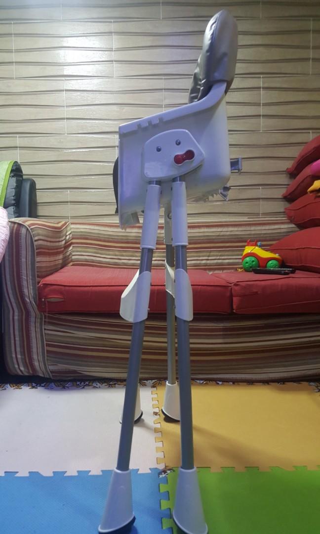 Giant Carrier High Chair, Babies & Kids, Nursing & Feeding, Baby High