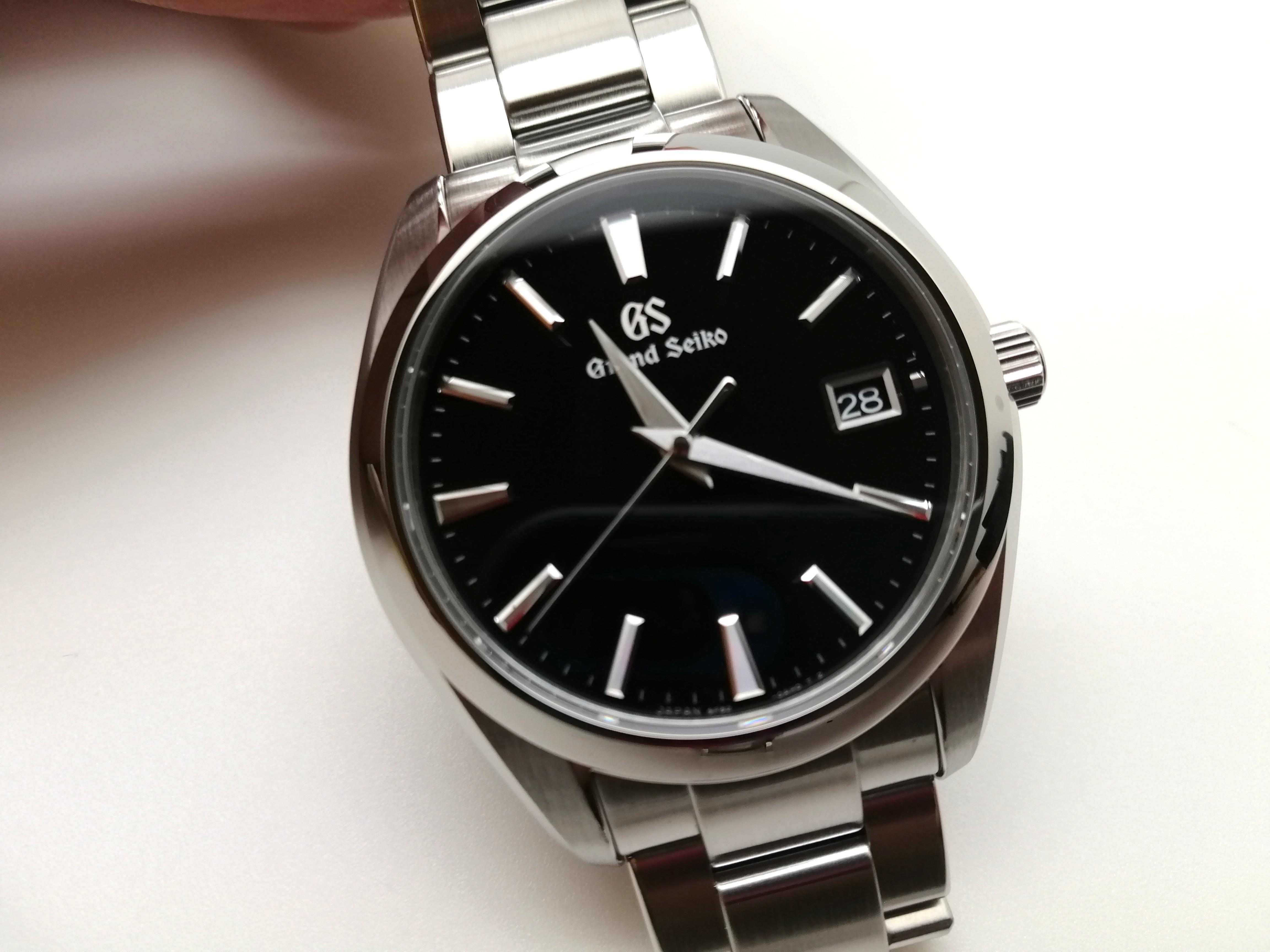Grand seiko sbgv223 quartz 40 mm dress watch, Luxury, Watches on Carousell