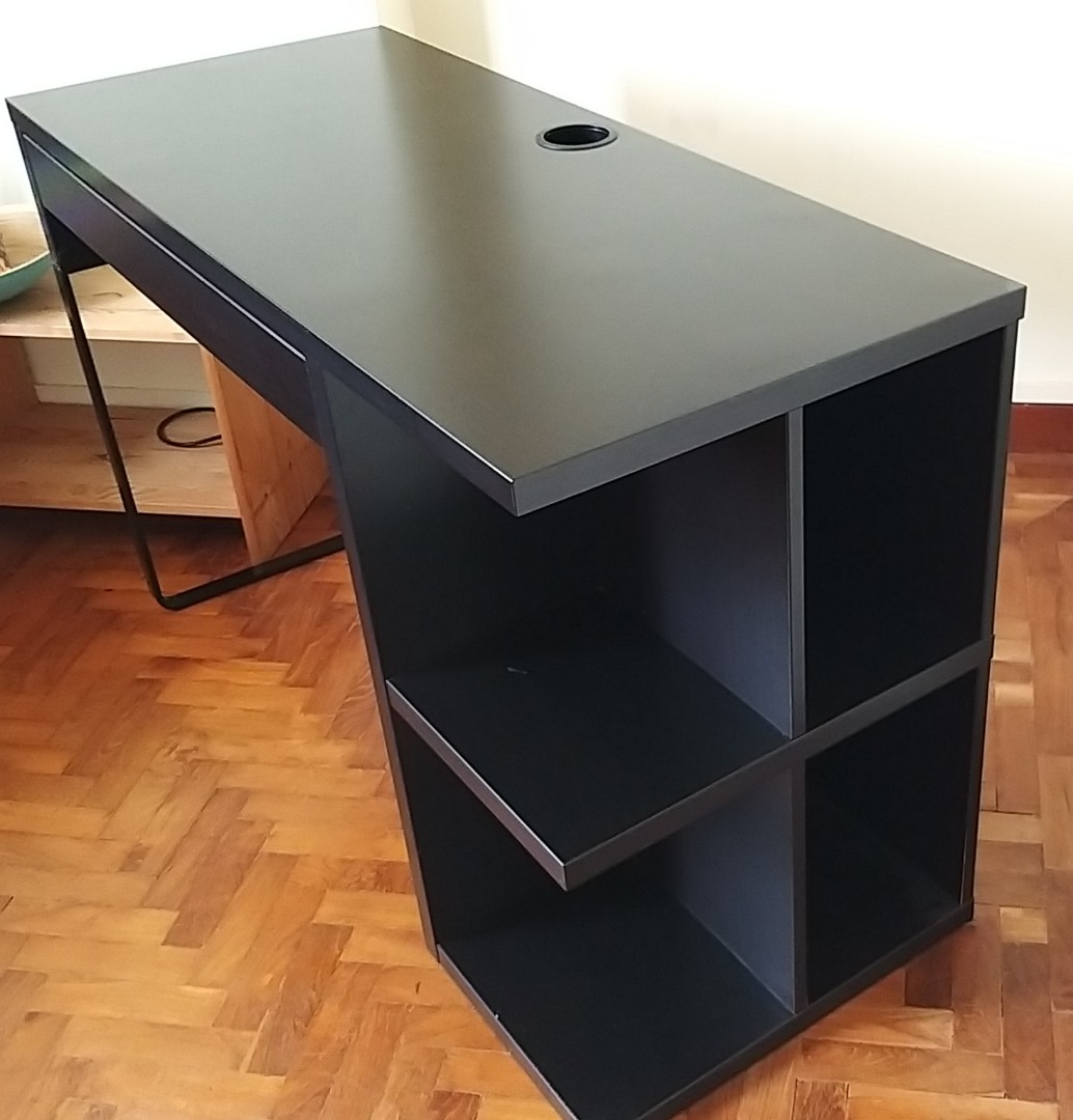 Stylish Black Computer Desk With Cubby Holes Furniture Tables