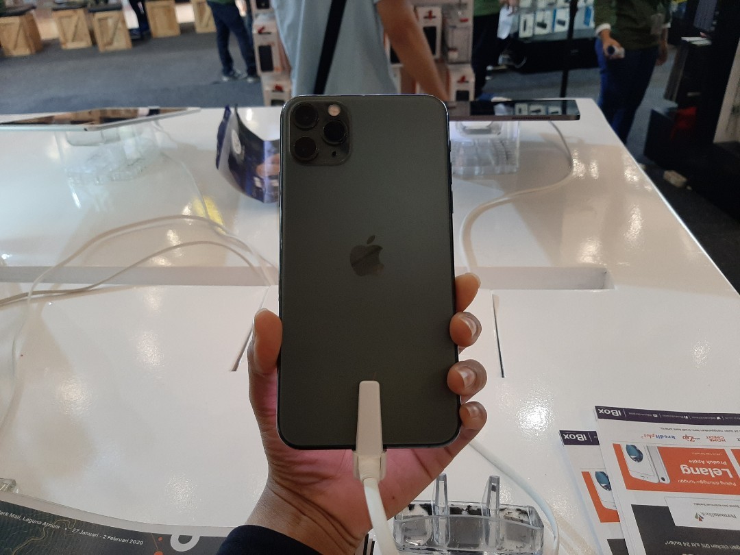 Iphone 11 Pro Max Kredit Tanpa Cc Gratis 1 Cicilan Ibox Looking For On Carousell
