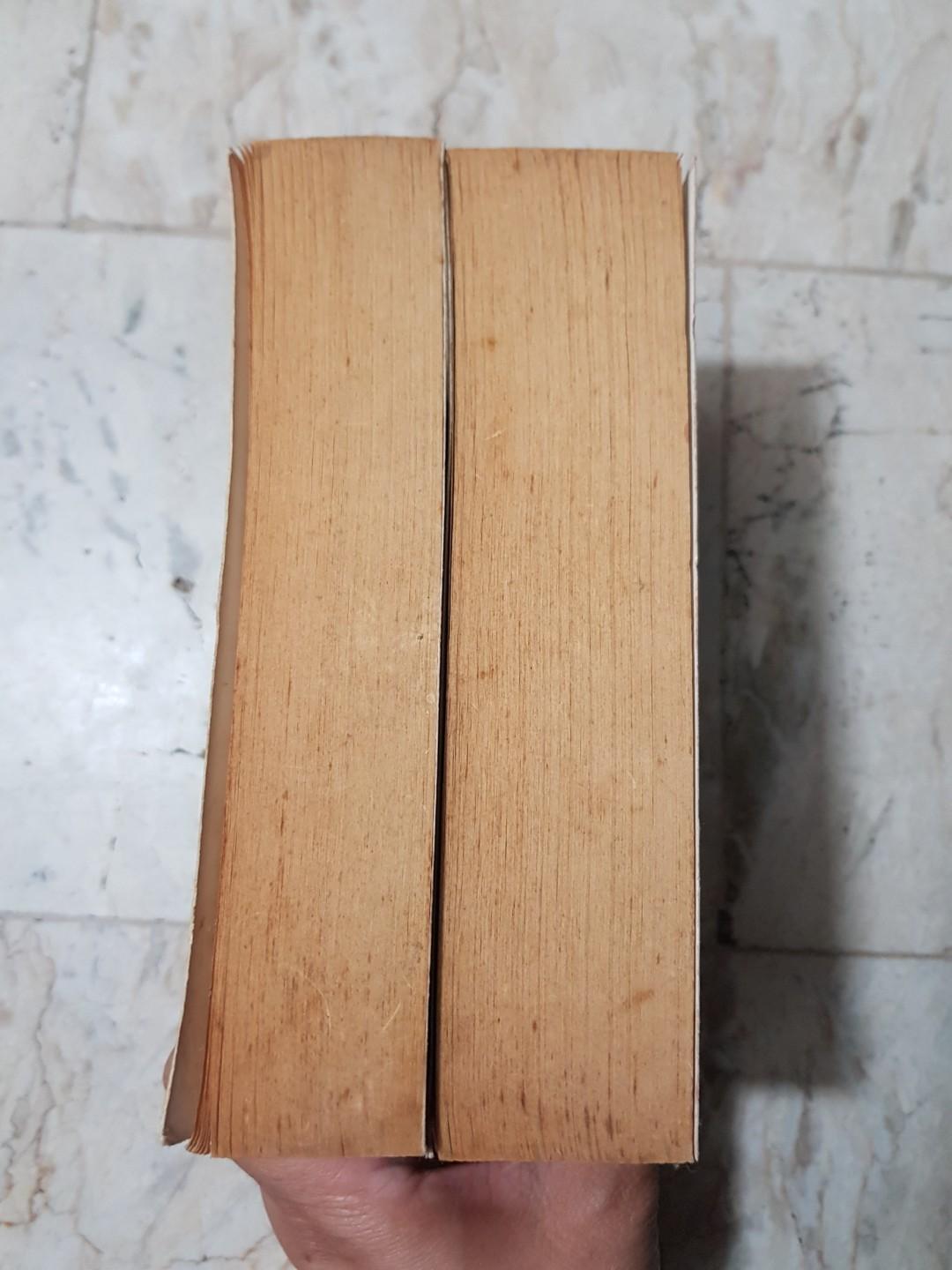 Lord of the Rings Bundle (Category: Storybooks) located in Lubao. Submitted by bby0818 (Listing ID 275010317, Image 2). Description: Purchased in London,England Book 2: The Two Towers Book 3: The Return of the King.