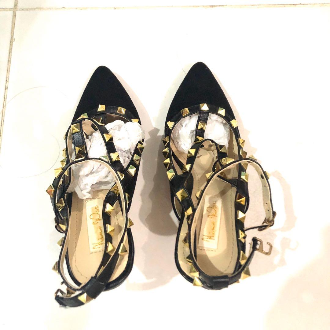 nine west studded kitten heels