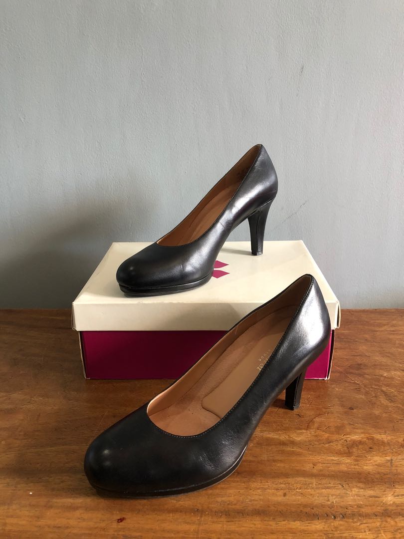 naturalizer michelle black