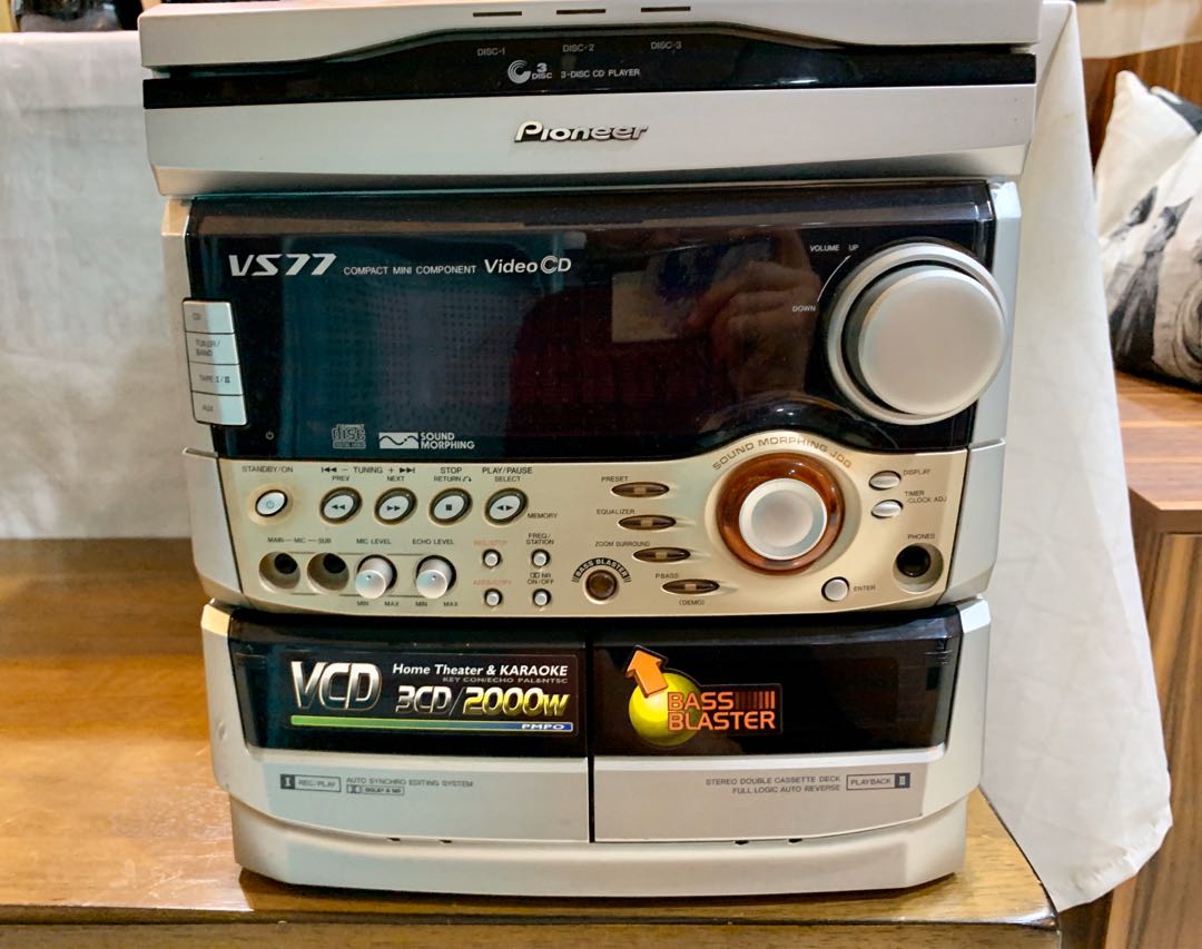Pioneer VS77 CDCassette Player Deck, Audio, Soundbars, Speakers & Amplifiers on Carousell