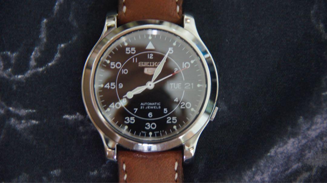 Seiko SNK809 Field watch Polished case domed sapphire Crystal