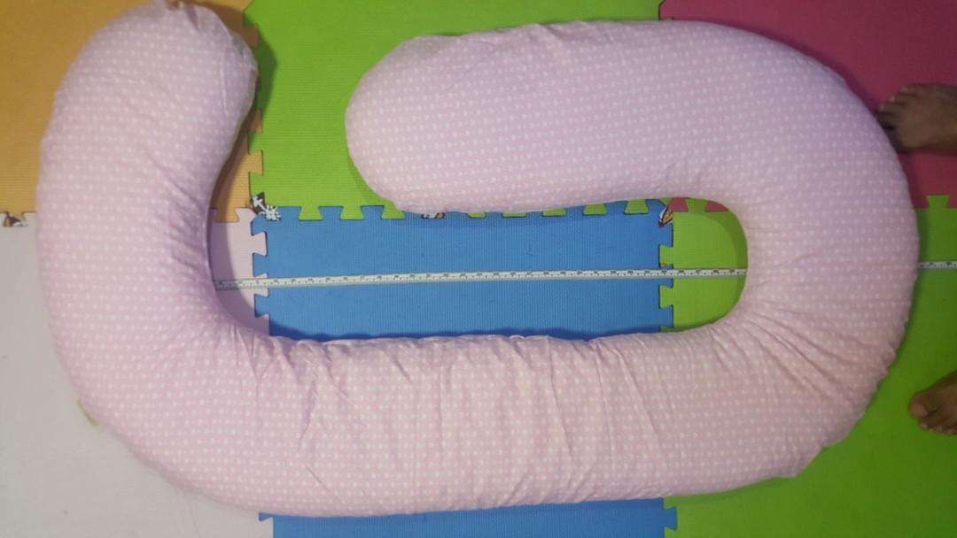 nursing pillow amazon