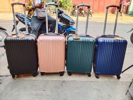 SMALL POLYCARBONATE LUGGAGE