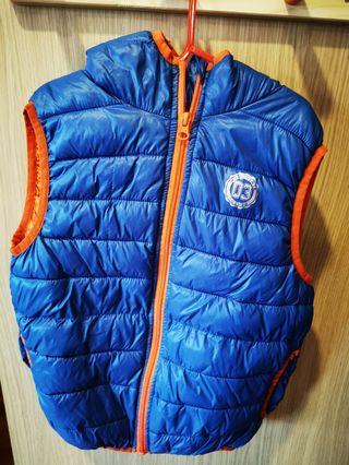 Hooded Winter Vest 6-8years old