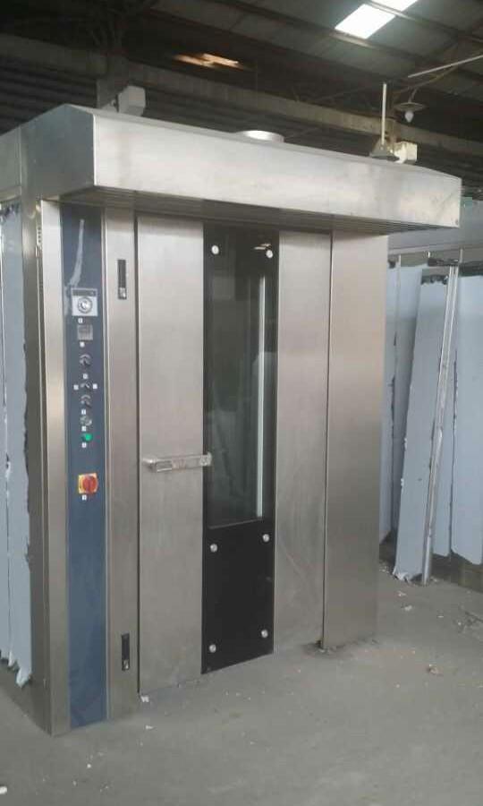 32trays lpg rotary oven (Category: Bakeware) located in Manila. Submitted by christbooth (Listing ID 275041780, Image 1). Description: Rotary oven Capacity:32trays Power:3kw Votage:220v/60hz/3phase.