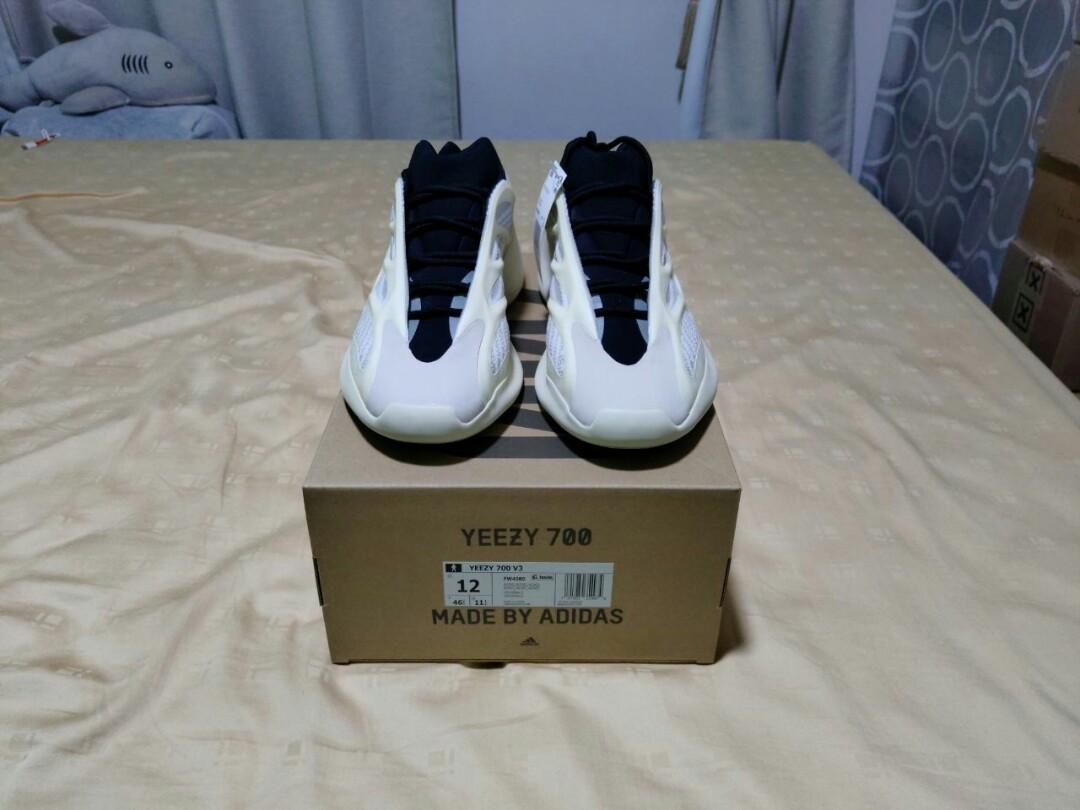 Yeezy 700v3 on 2025 feet