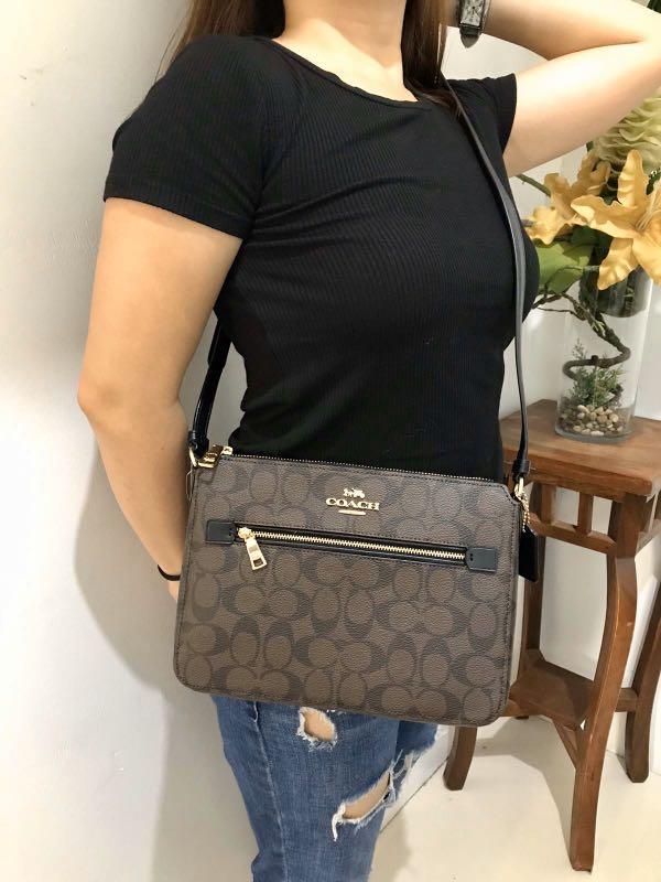 Coach gallery file bag hot sale black