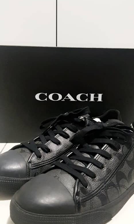 Coach C136 sneaker, Men's Fashion, Footwear, Dress shoes on Carousell