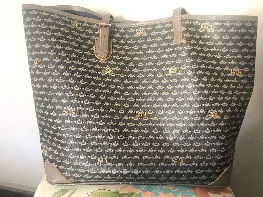 Faure Le Page Daily Battle Tote Medium, Luxury, Bags & Wallets on Carousell