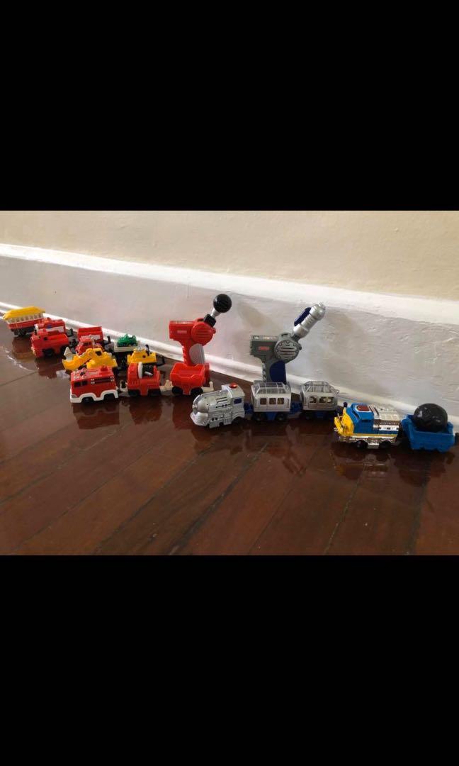 Fisher price GeoTrax trains, airplane, airport set, Babies & Kids, Toys