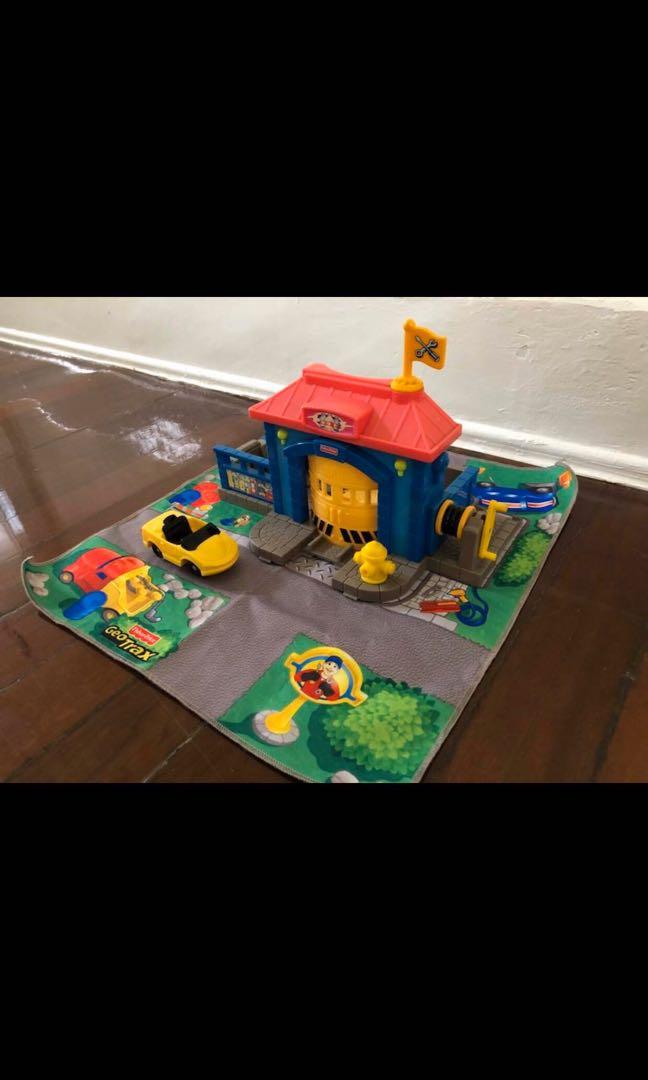 fisher price geotrax train table