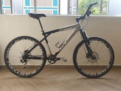 gt avalanche 26er