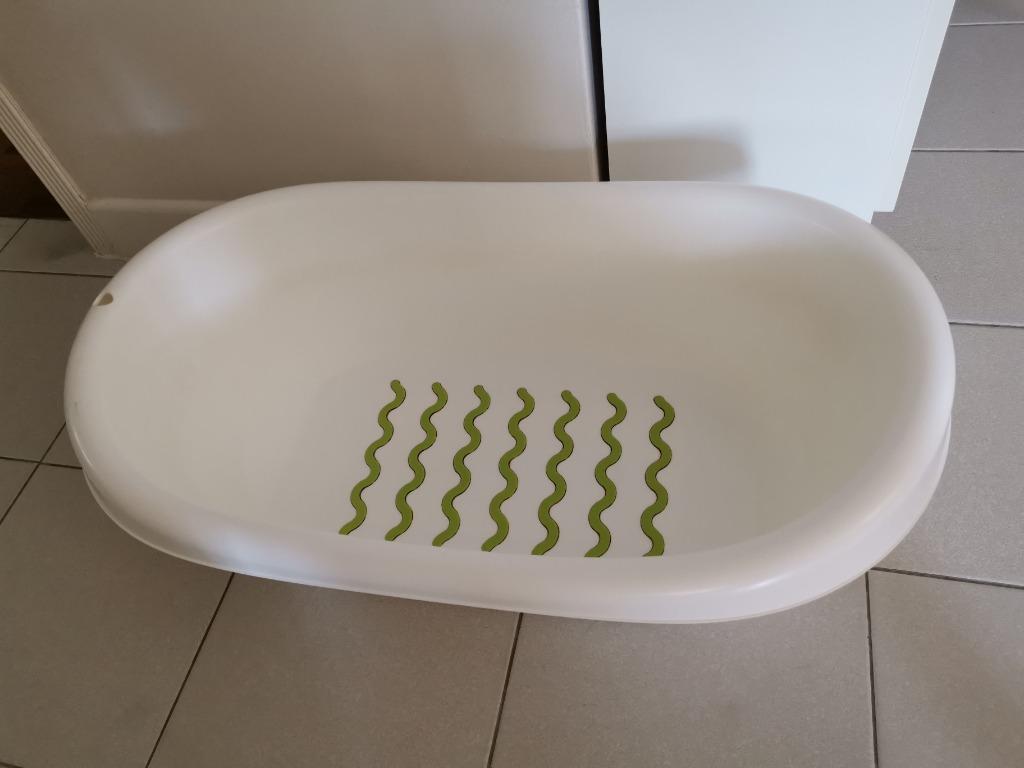 Ikea baby bath tub, Babies & Kids, Bathing & Changing, Bathtub & Bath