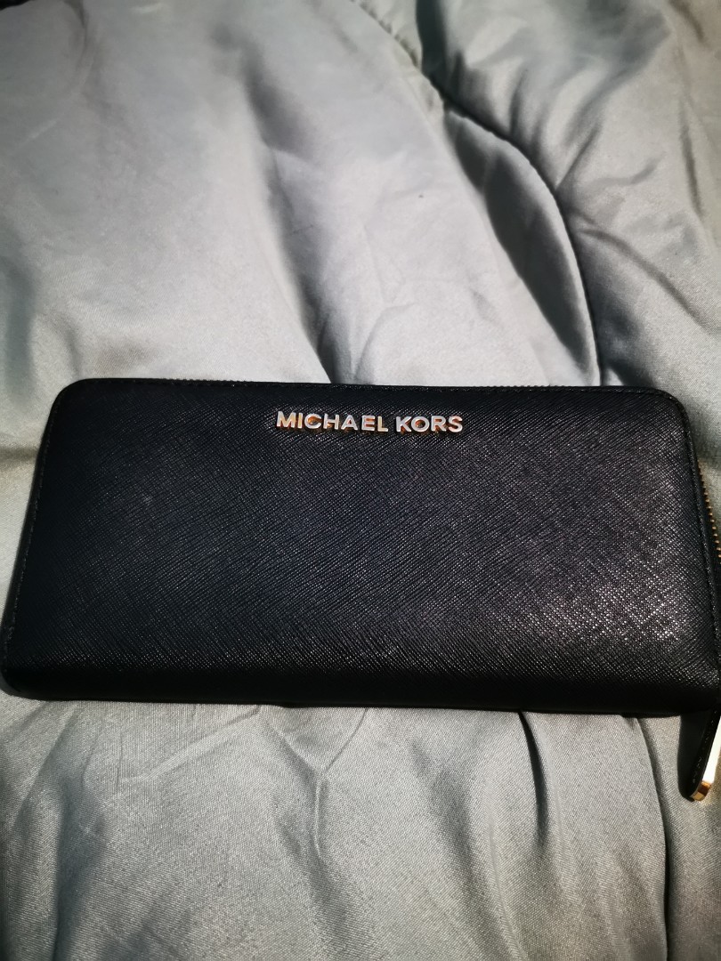 mk long wallet