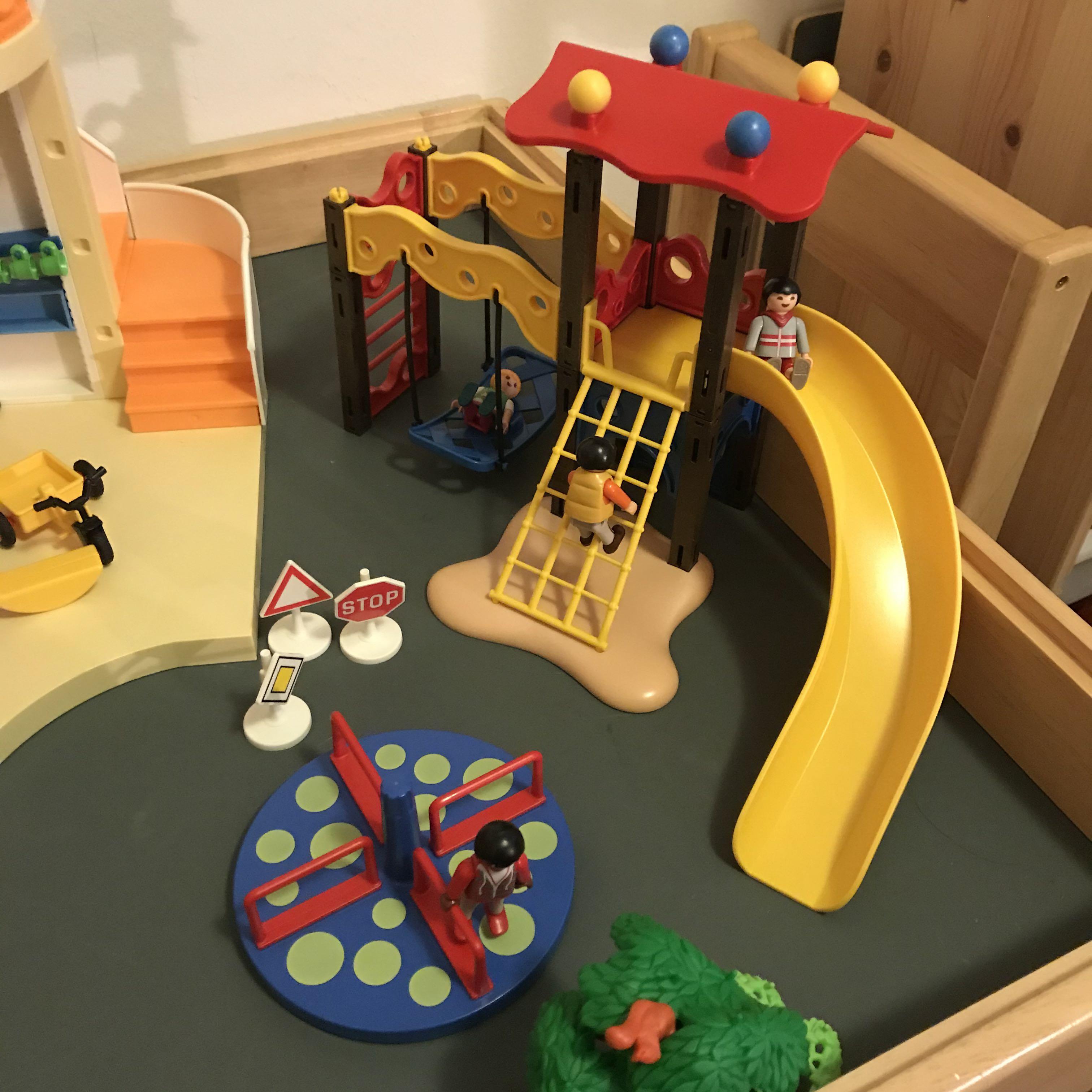 PLAYMOBIL SUNSHINE PRESCHOOL - Toys Club