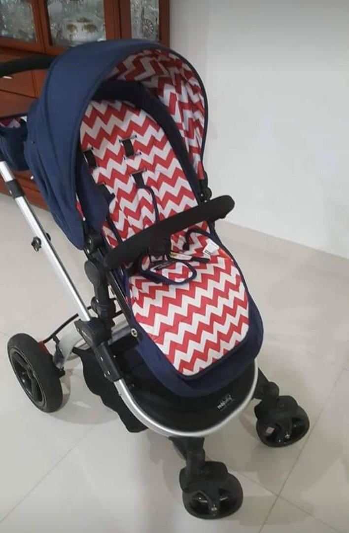 Redsbaby Bounce pram