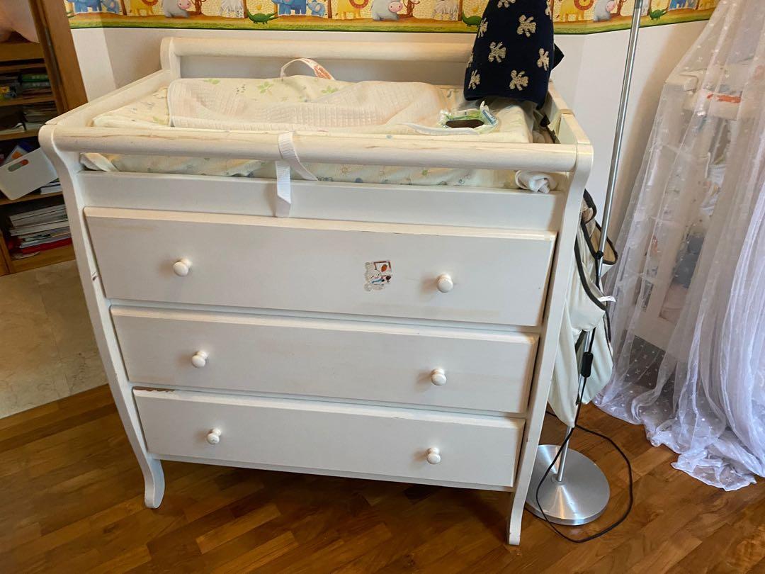 White Solid Wood Changing Table With 3 Drawers With Free Summer