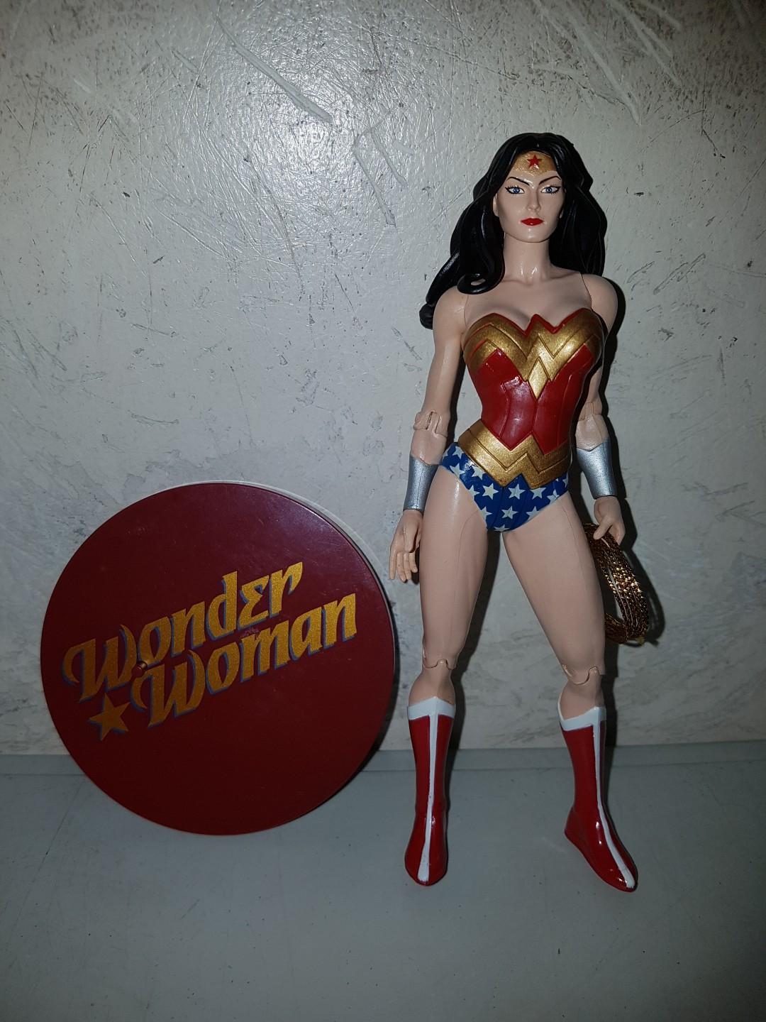 Wonder Woman Dc Direct Terry Dodson Series 1 Hobbies And Toys Toys And Games On Carousell 