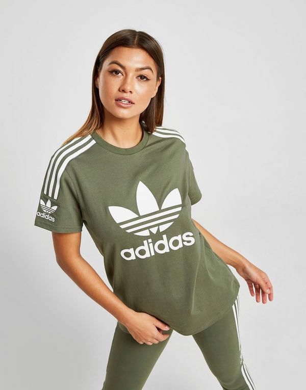 Adidas originals lock hotsell up crew sweatshirt women'