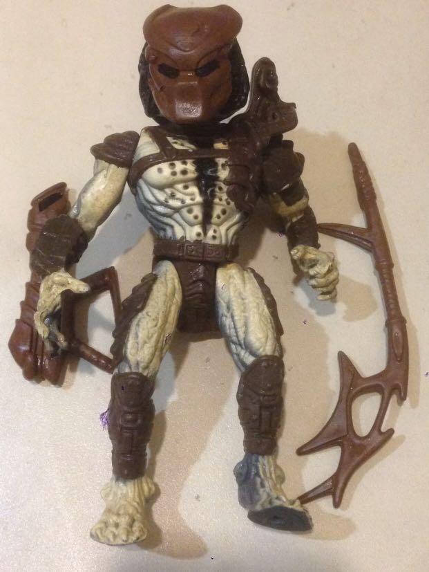 Aliens Vs Predator Kenner 1993 Renegade Predator Toys Games Action Figures Collectibles On Carousell