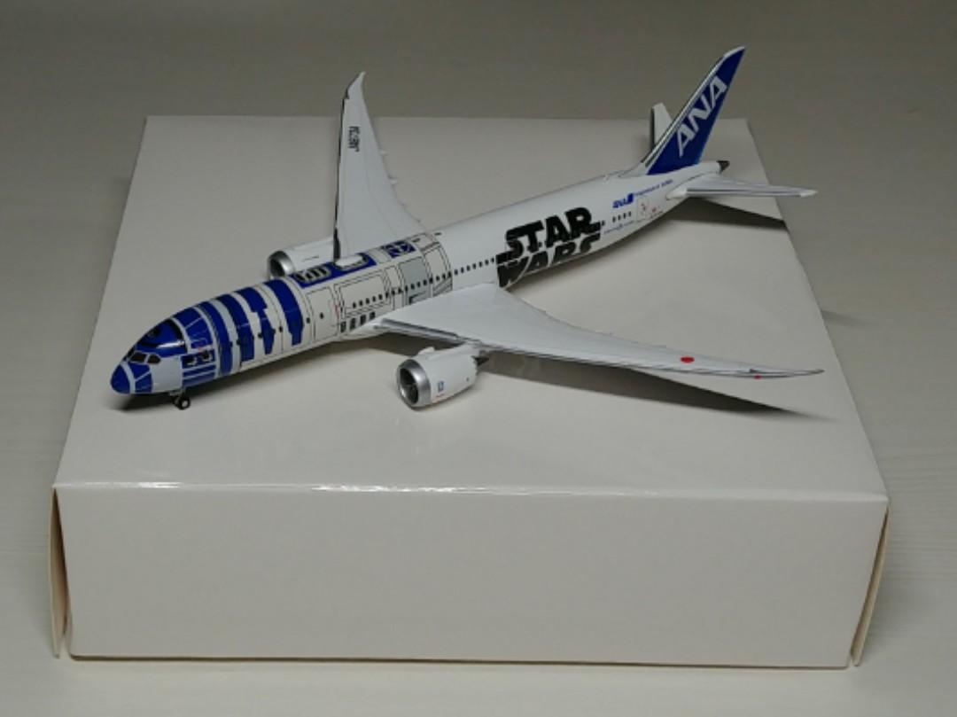 ANA Boeing 787-9 Star Wars R2D2 Livery by JC Wings 1:400, Hobbies