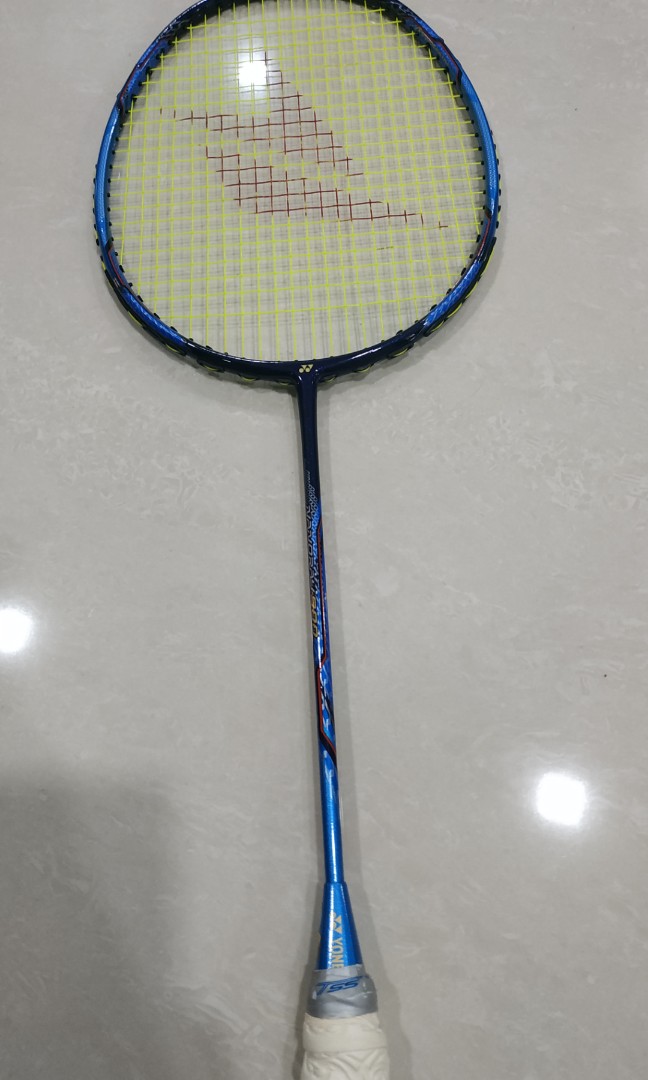 Badminton Raket Yonex Nanoray900 Sports Athletic Sports Clothing On Carousell