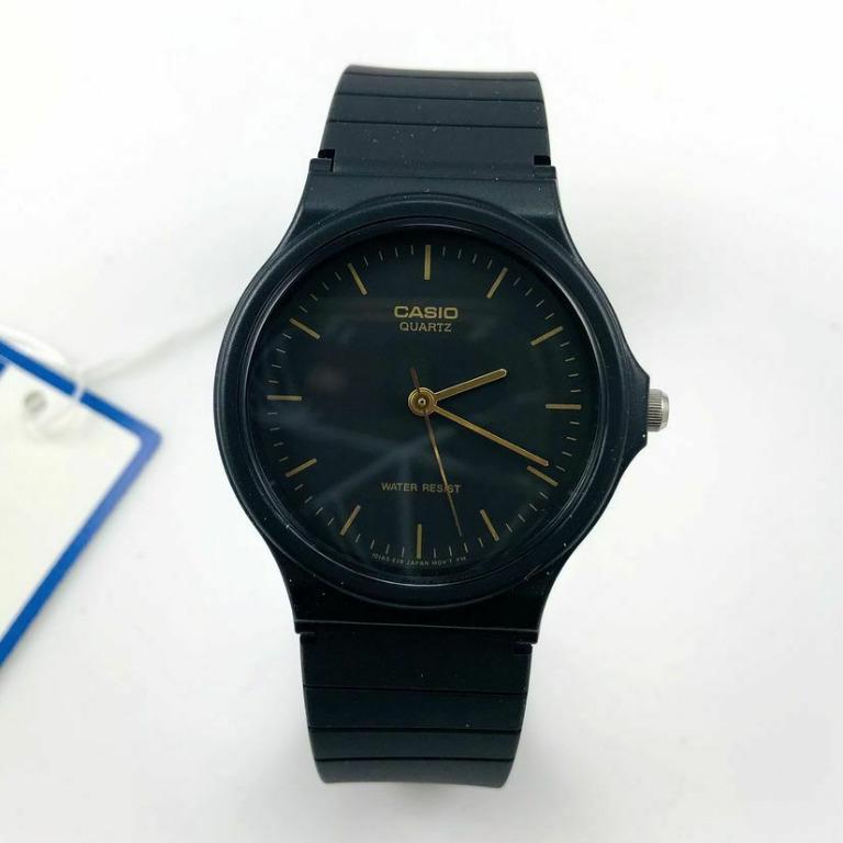 Thin casio 2024 watch