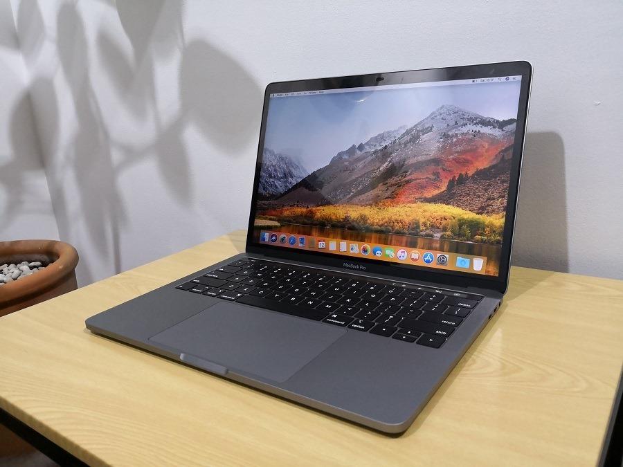 Macbook Pro Retina 13 2017 Touchbar Core i7 3.5 16GB 256SSD, Computers