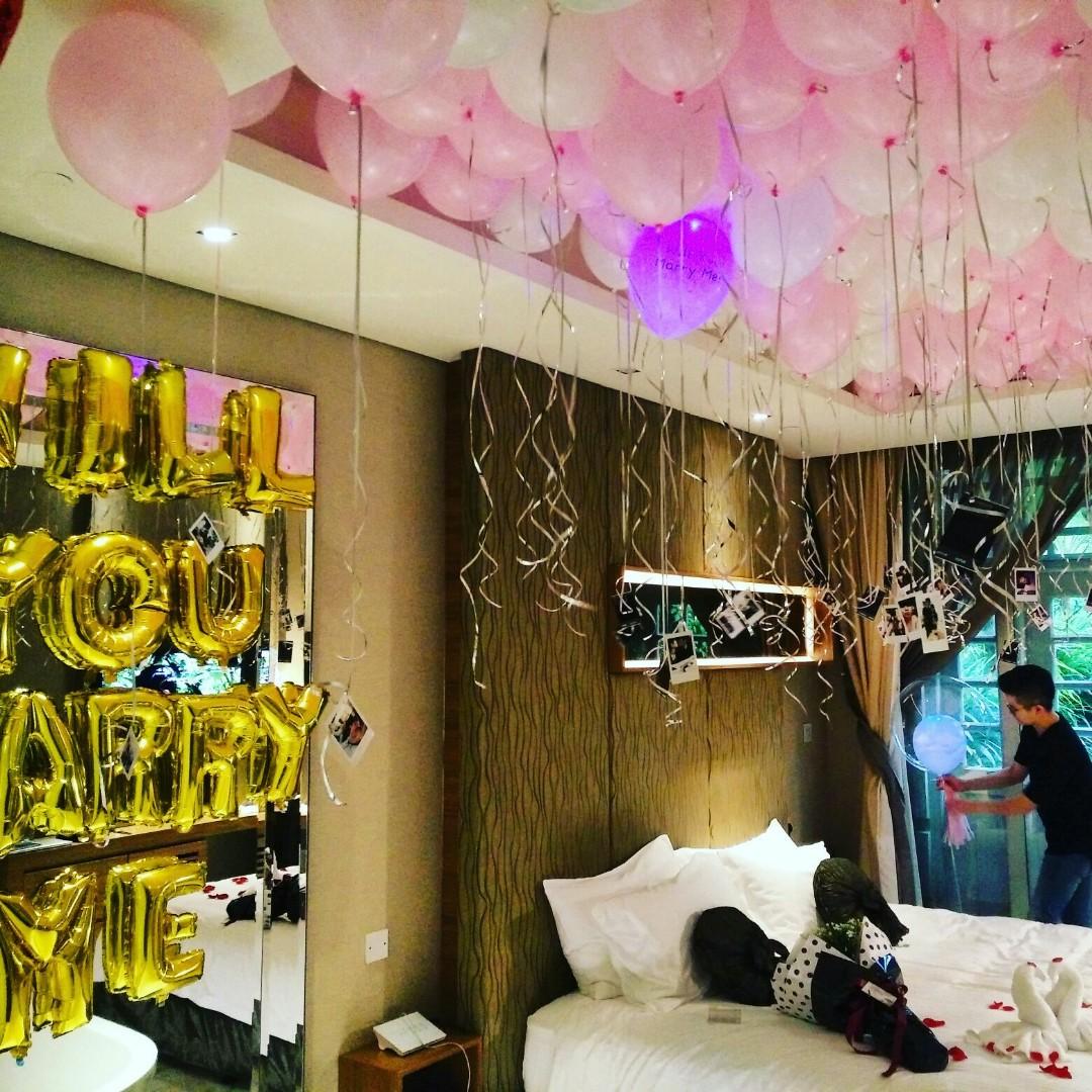 Valentine S Day Hotel Surprise Balloon Deco Design Craft Others On Carousell Looking for fun and romantic things to do on valentine's day? hotel surprise balloon deco