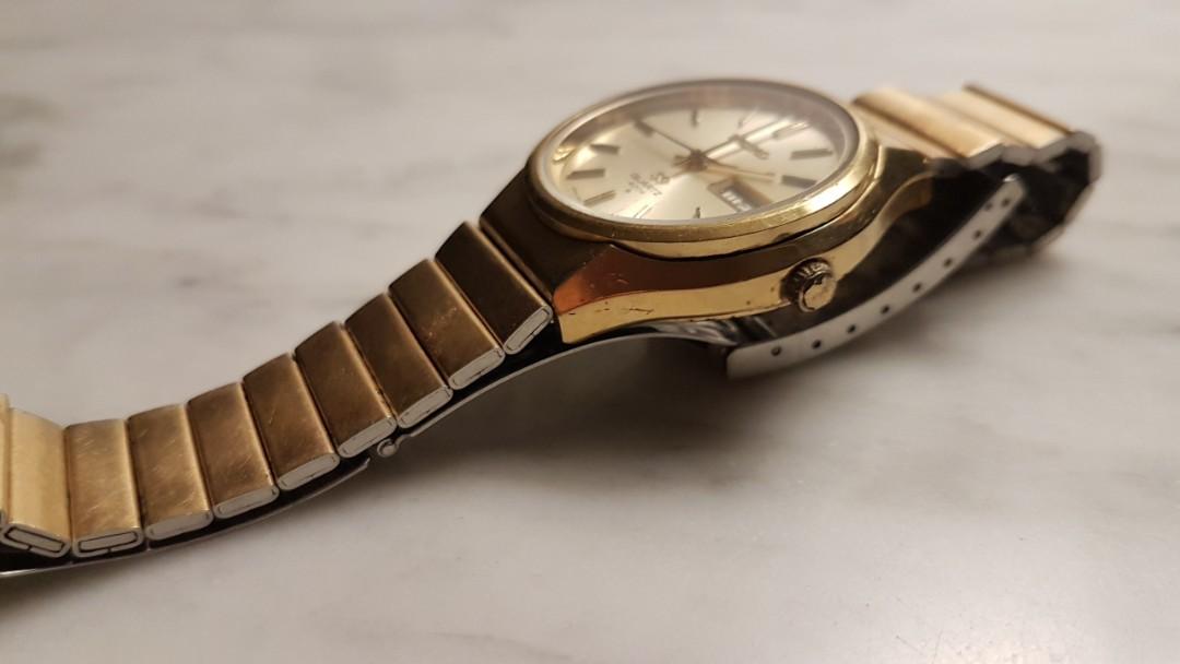 quartz watch not working