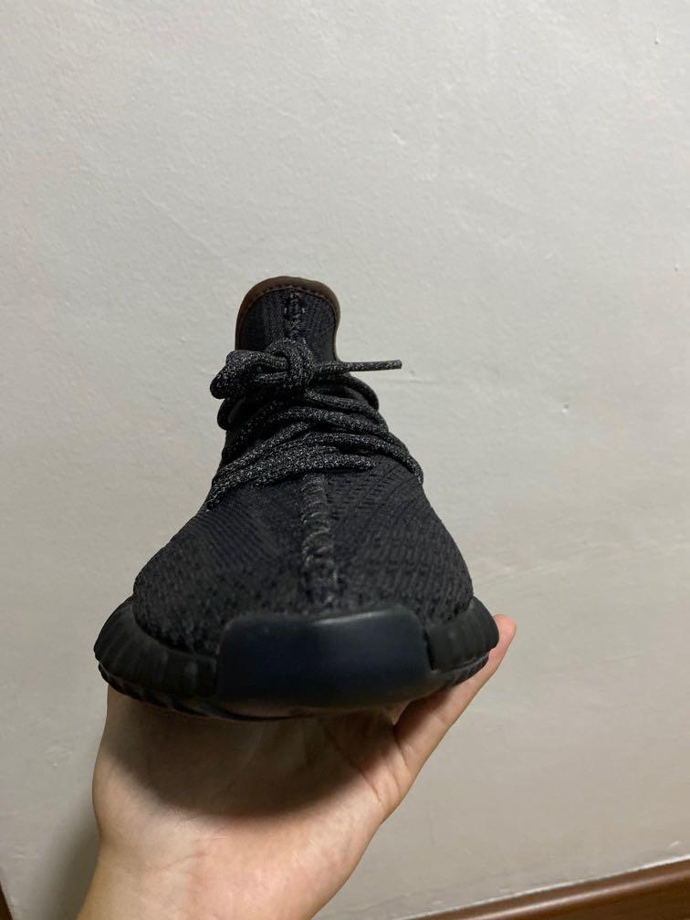 Yeezy Boost 350 Black US8.5/UK8 (First release), Men's Fashion, Footwear,  Sneakers on Carousell